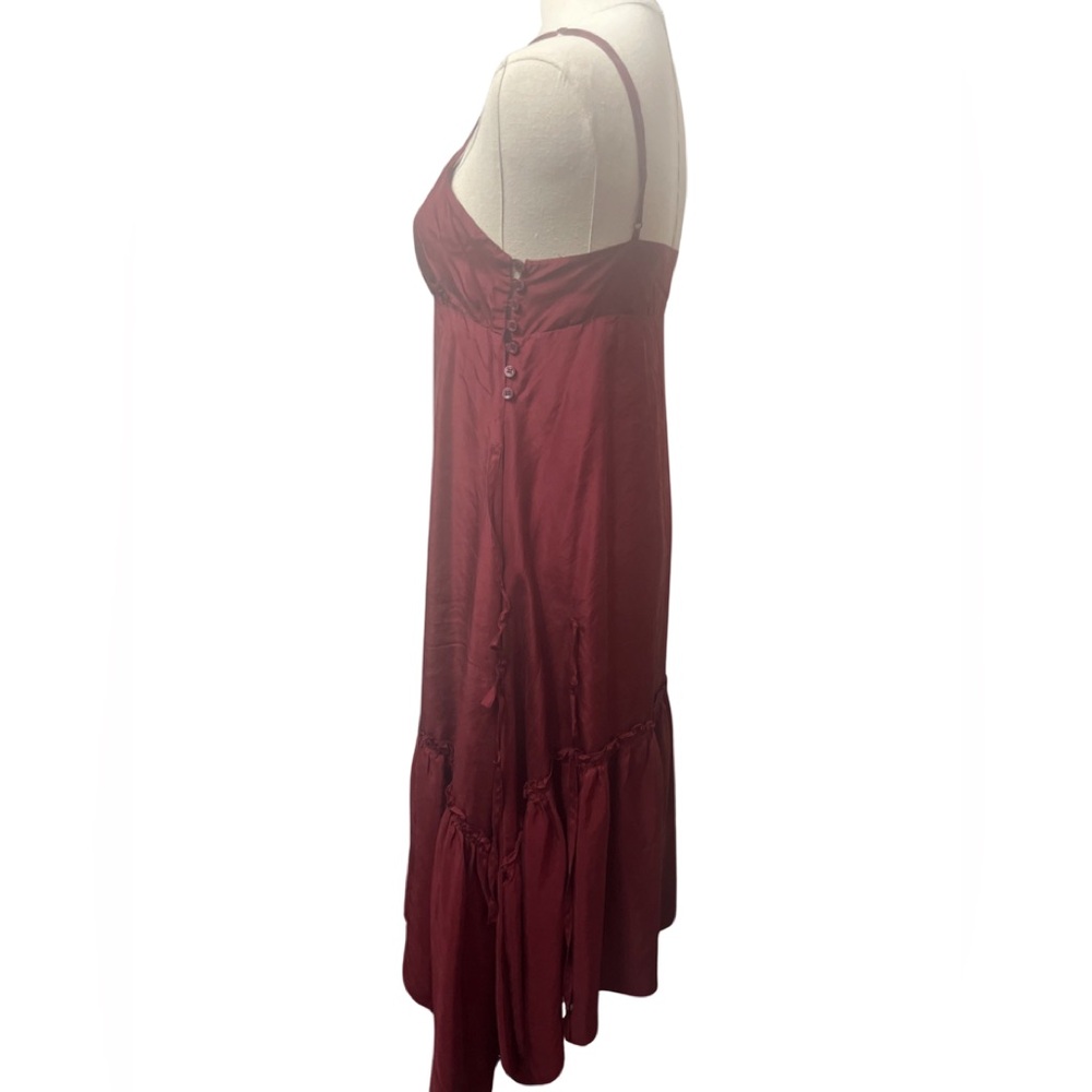 BCBGMAXAZRIA 100% Silk drop waist dress - Picture 2 of 3